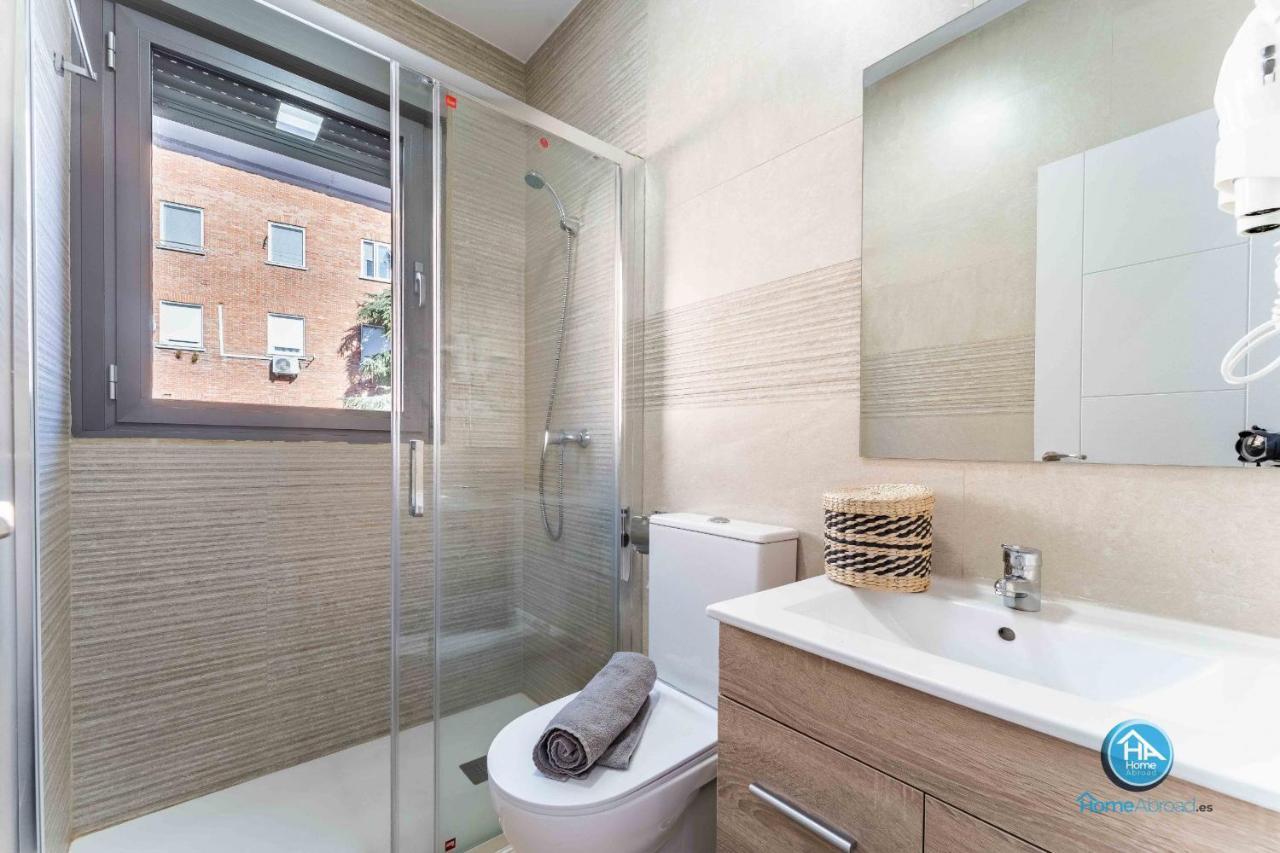 Super Deluxe Villa With Free Parking Madrid Center Luaran gambar