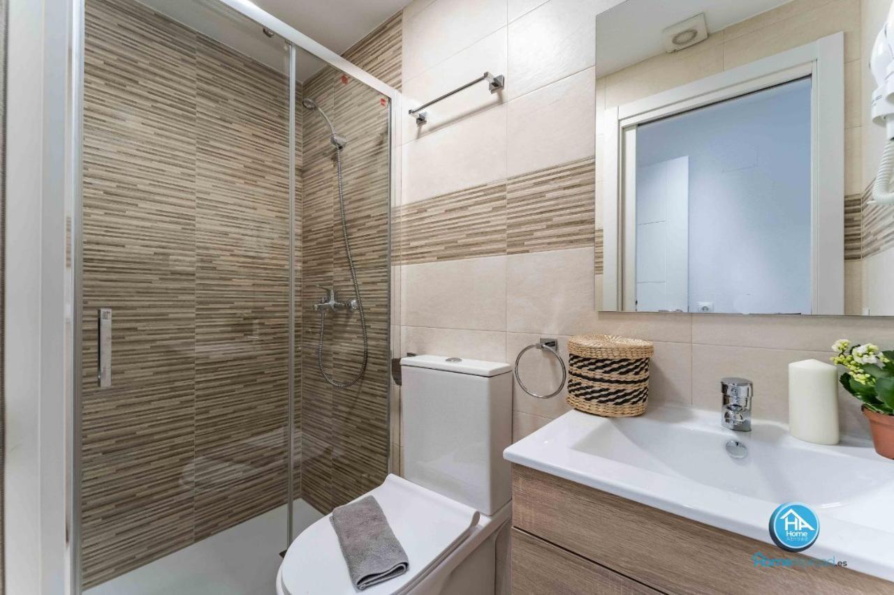 Super Deluxe Villa With Free Parking Madrid Center Luaran gambar